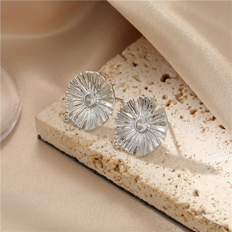 4 boucles d'oreilles florales avec boucle en émail époxy 14K GF strass embellies