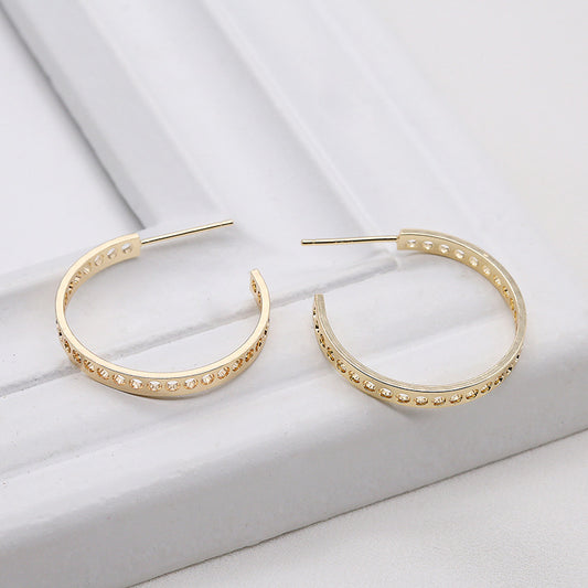 4 Halbkreis-Ohrstecker mit mehreren Löchern, 14 Karat GF