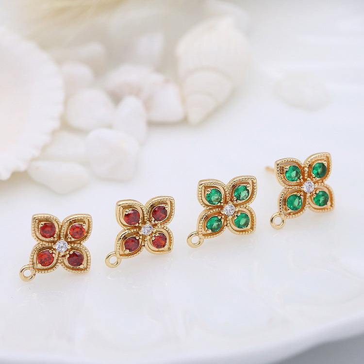 4 boucles d'oreilles à tige florales avec boucles d'oreilles GF 14 carats ornées de strass