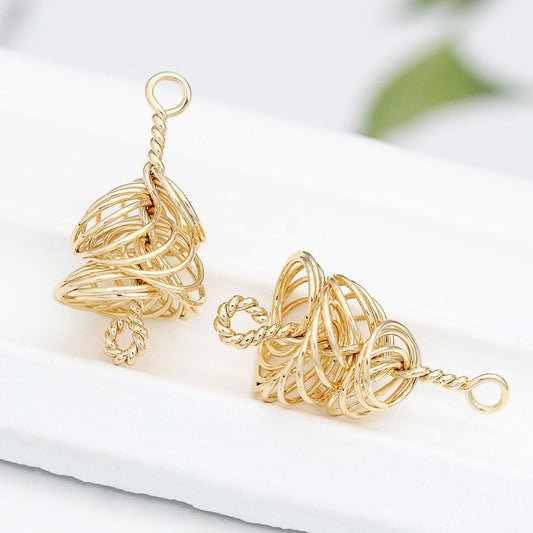 Connecteur de charme de cône enveloppé de fil torsadé à 5 doubles boucles 14K GF