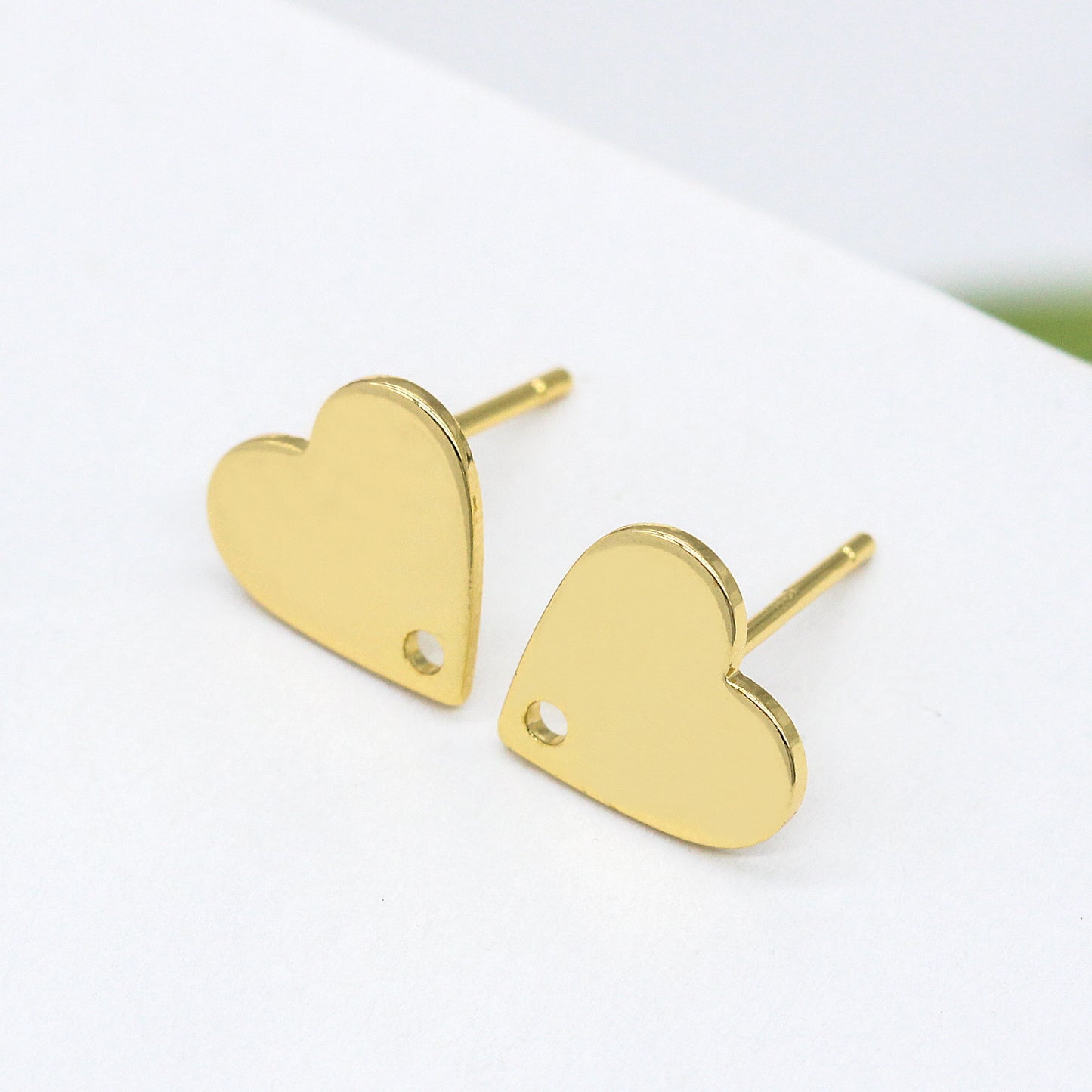 4 boucles d'oreilles coeur brillant avec trou 14K GF Earing