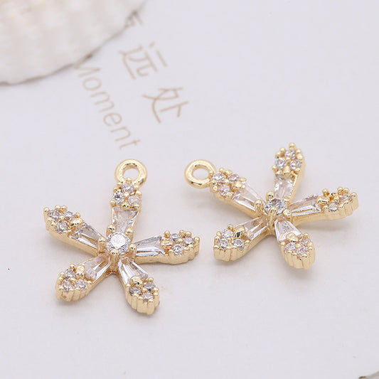 2 pendentifs à breloque florale ornés de strass 14K GF