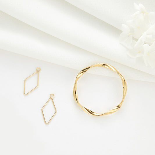 2 verschlungene runde Diamant-Kreis-Charm-Anhänger aus 14-karätigem GF