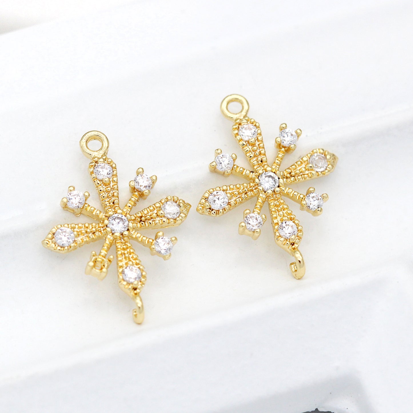 5 connecteur de charme floral de flocon de neige à double boucle orné de strass 14K GF