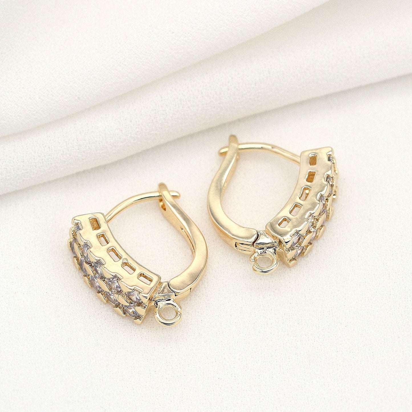 Boucles d'oreilles créoles 4 U Circle avec boucle ornées de strass 14K GF