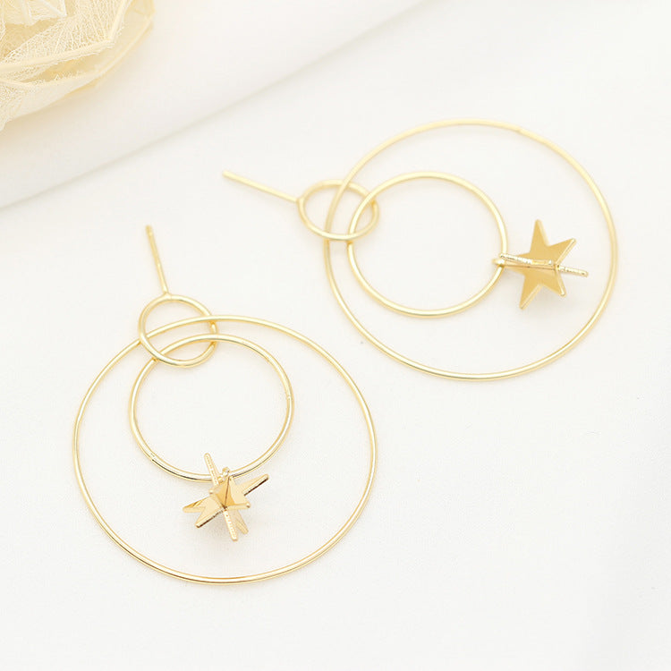 Boucles d'oreilles à tige avec 4 breloques rondes en forme d'étoile, 14 carats, GF