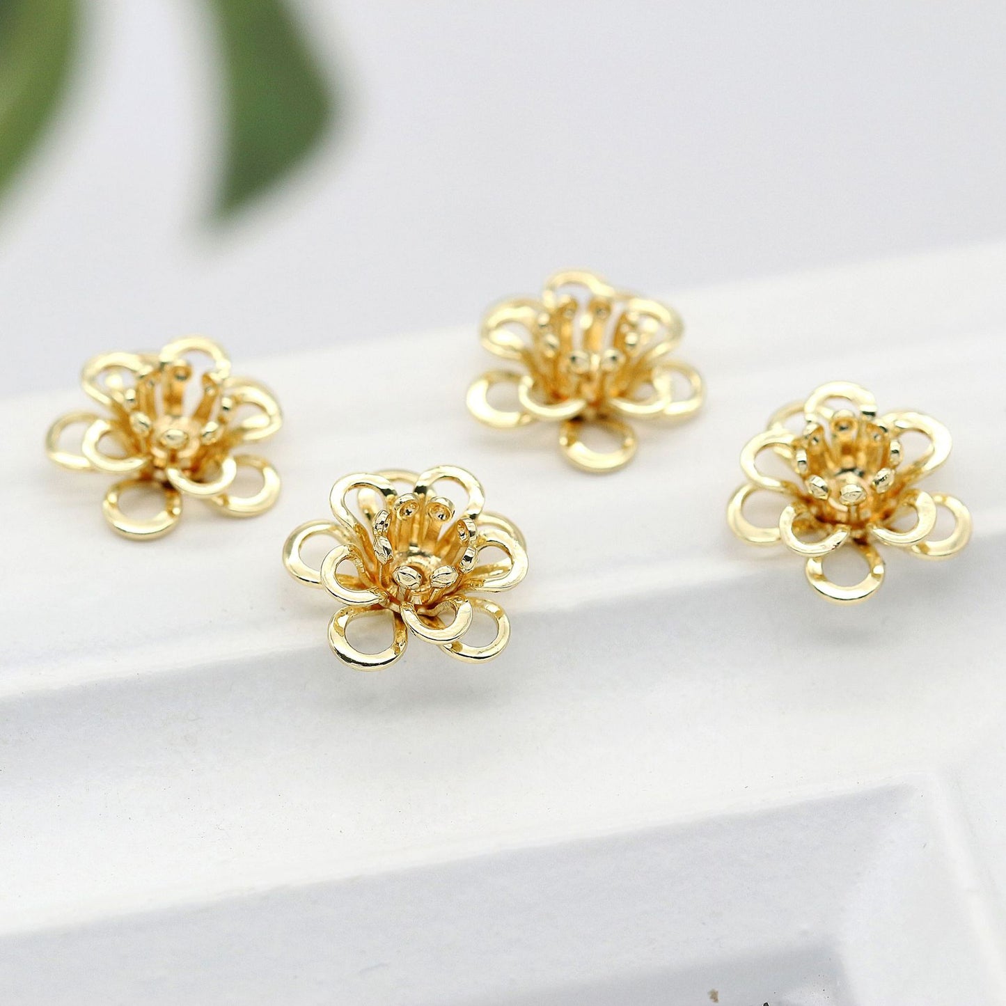 10 capuchons de perles florales, tasse 14K GF, entretoise de perles de charme