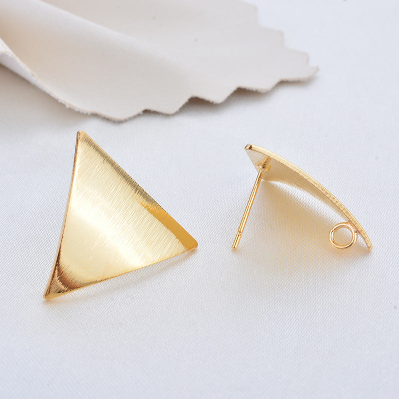 20 boucles d'oreilles à tige triangulaires incurvées brillantes 14K GF