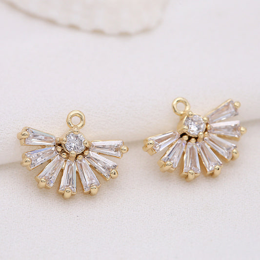 Pendentif à 2 breloques en forme d'éventail orné de strass 14K GF