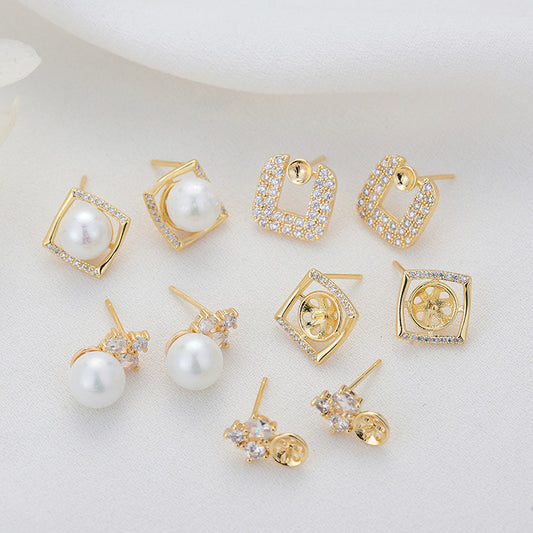 4 Ohrstecker mit Blumenmuster, Strassverzierung, 14-Karat-GF-Ohrring, halbgebohrte Perle, Rohling