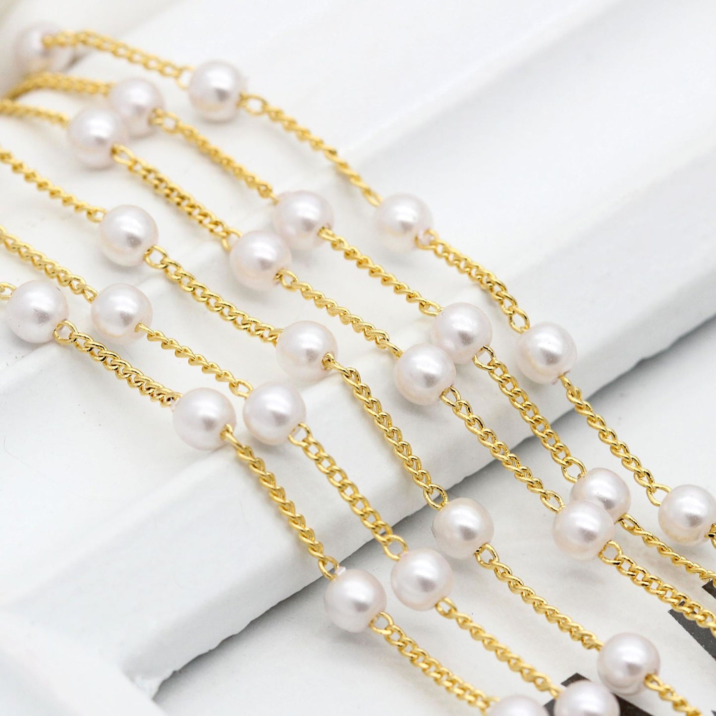 Chaîne câble de 2 mètres 14K GF ornée de perles