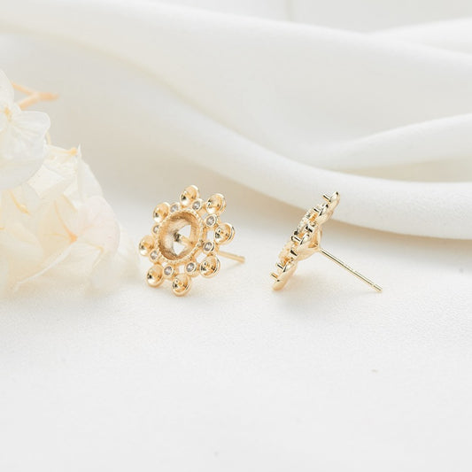 4 Ohrstecker mit Blumenmuster, Strassverzierung, 14-Karat-GF-Ohrring, halbgebohrte Perle, Rohling