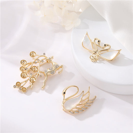 2 broche cerf cygne 14K GF strass embelli demi-percé perle vierge