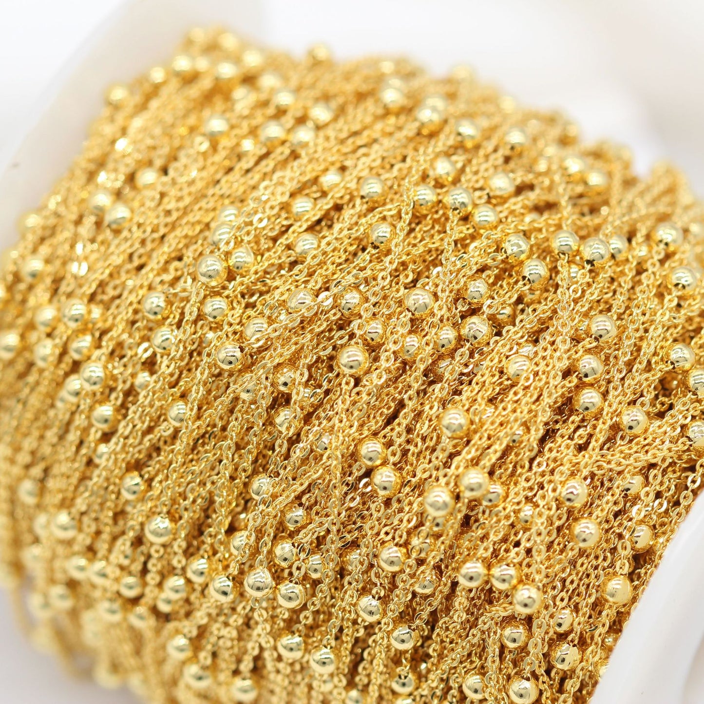 Chaîne de câble mince à maillons plats plats en perles rondes de 2 mètres 14K GF