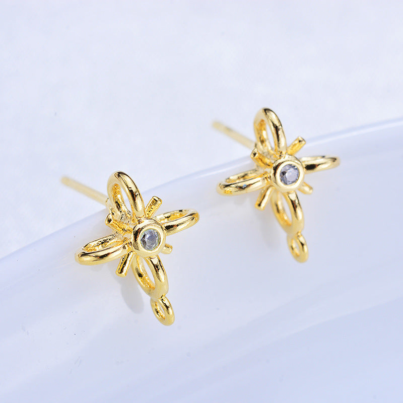 10 Blumen-Ohrstecker mit Öse, 14-Karat-GF-Strassverzierung