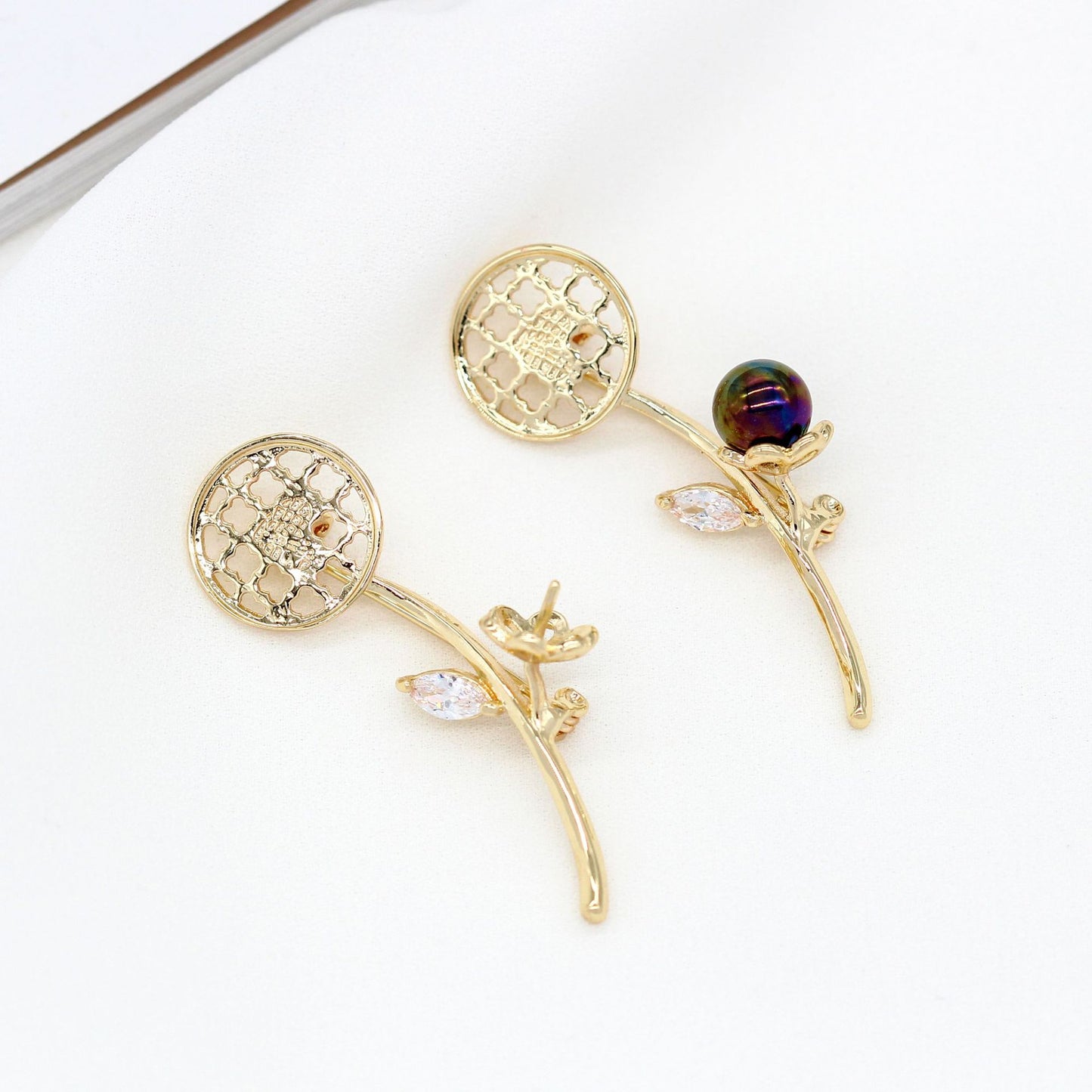Broche à 5 branches florales 14K GF, strass, dôme rond, réglage de cabochon, perle à moitié percée, vierge