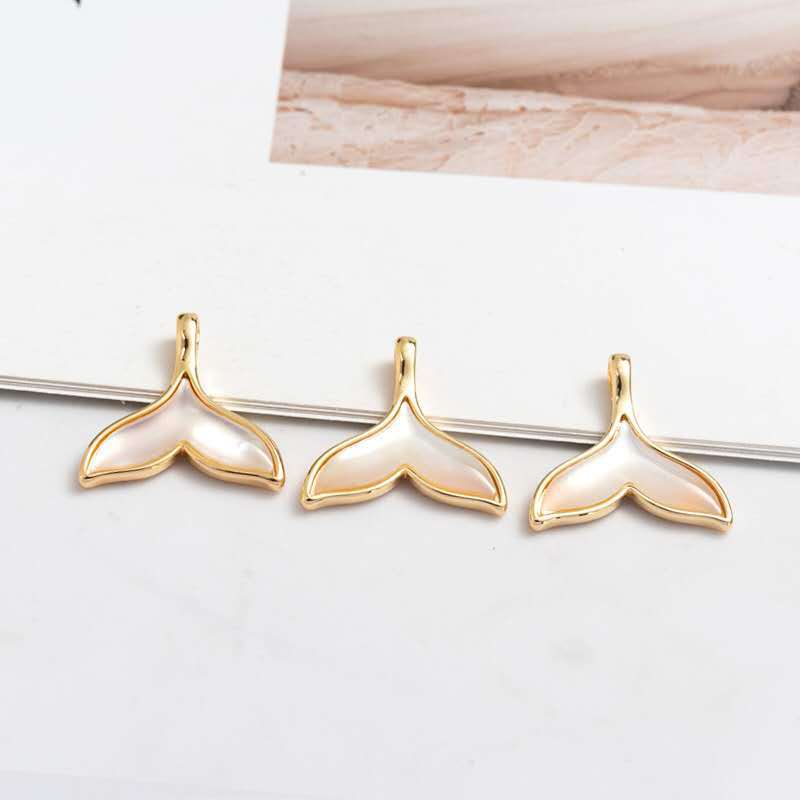 10 pendentif à breloque queue de baleine sirène 14K GF coquille embellie