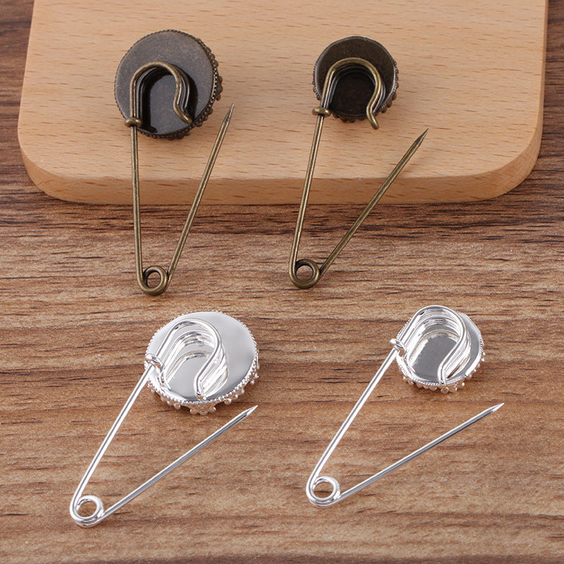 200 Crown Edge Safe Brooch Antique Bronze 15mm 20mm Round Cabochon Blank Base Gemstone Setting