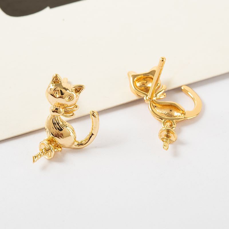 20 Katzen-Ohrstecker, 14 K GF, halbgebohrte Perlen, blanko