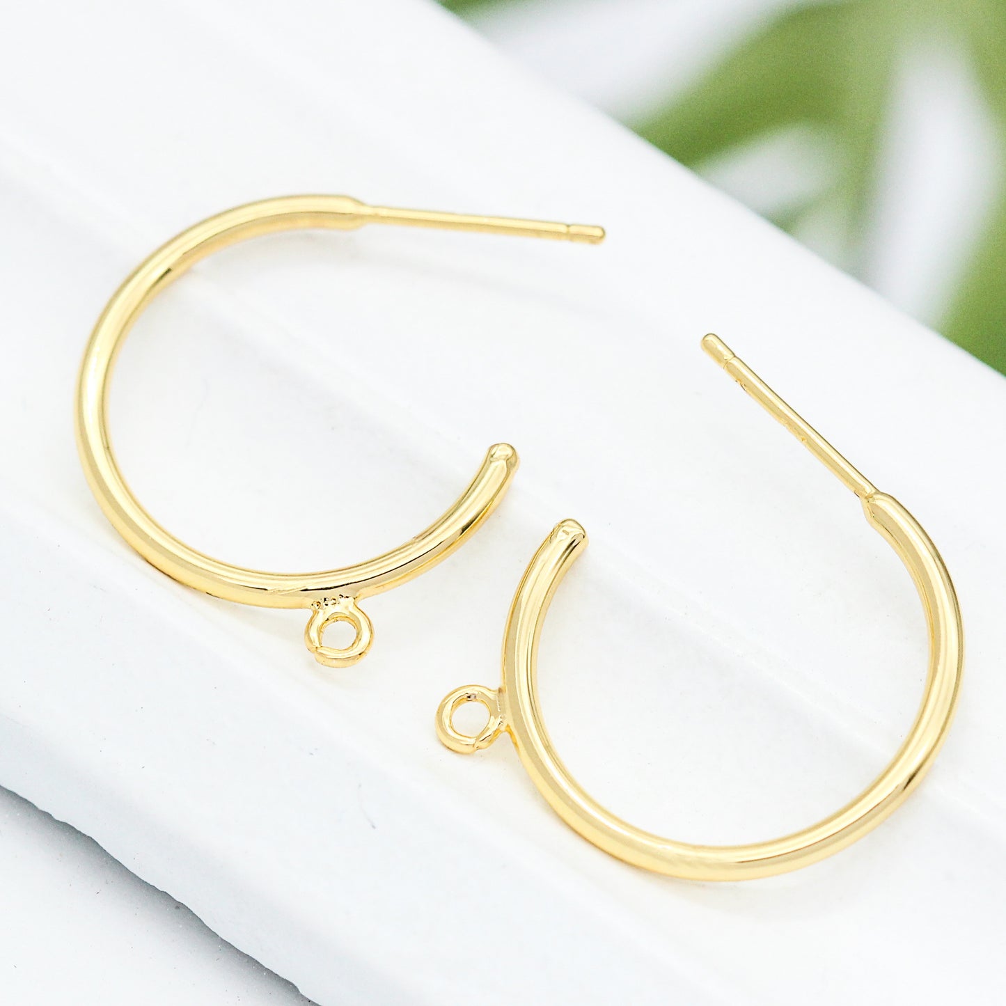 20 boucles d'oreilles demi-cercle avec boucle 14K GF Earing