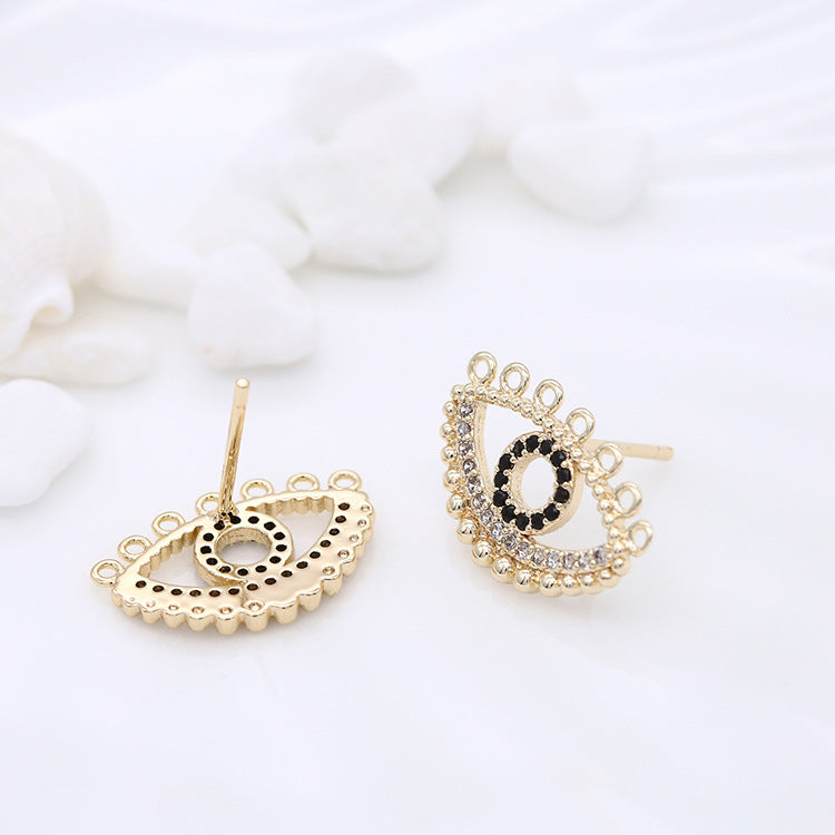 Boucles d'oreilles à 4 œillets ornées de strass 14K GF