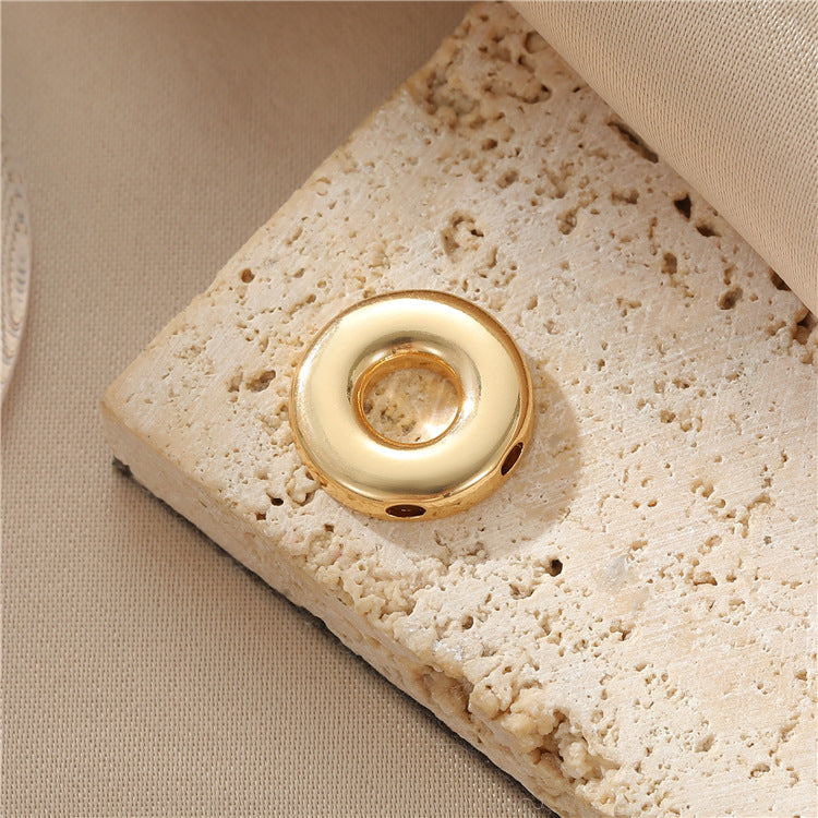 2 Flash-Herz-Oval-Blumen-Charm-Anhänger mit Muschelverzierung, 14 Karat GF