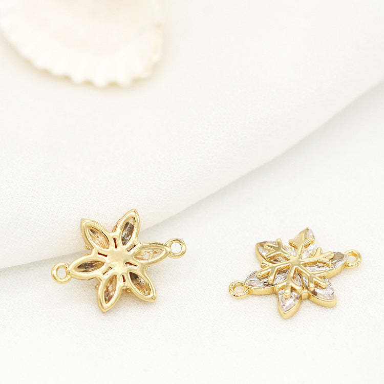 10 doppelt geschlungene Schneeflocken-Blumen-Charm-Verbindungsstücke mit Strass verziert 14K GF