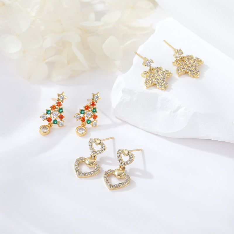 4 boucles d'oreilles à tige en forme de cœur et d'arbre de Noël en forme de feuille d'érable 14 carats GF ornées de strass