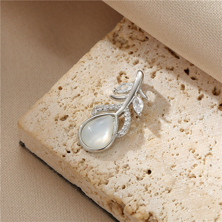 2 pendentif de charme de vélo de dauphin de plume de paon orné de strass 14K GF