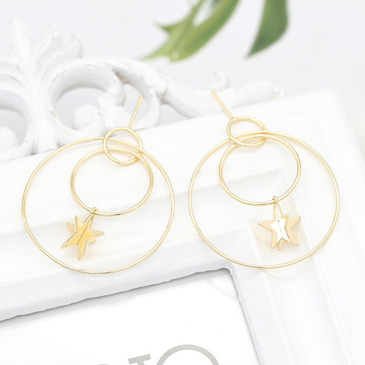 Boucles d'oreilles à tige avec 4 breloques rondes en forme d'étoile, 14 carats, GF