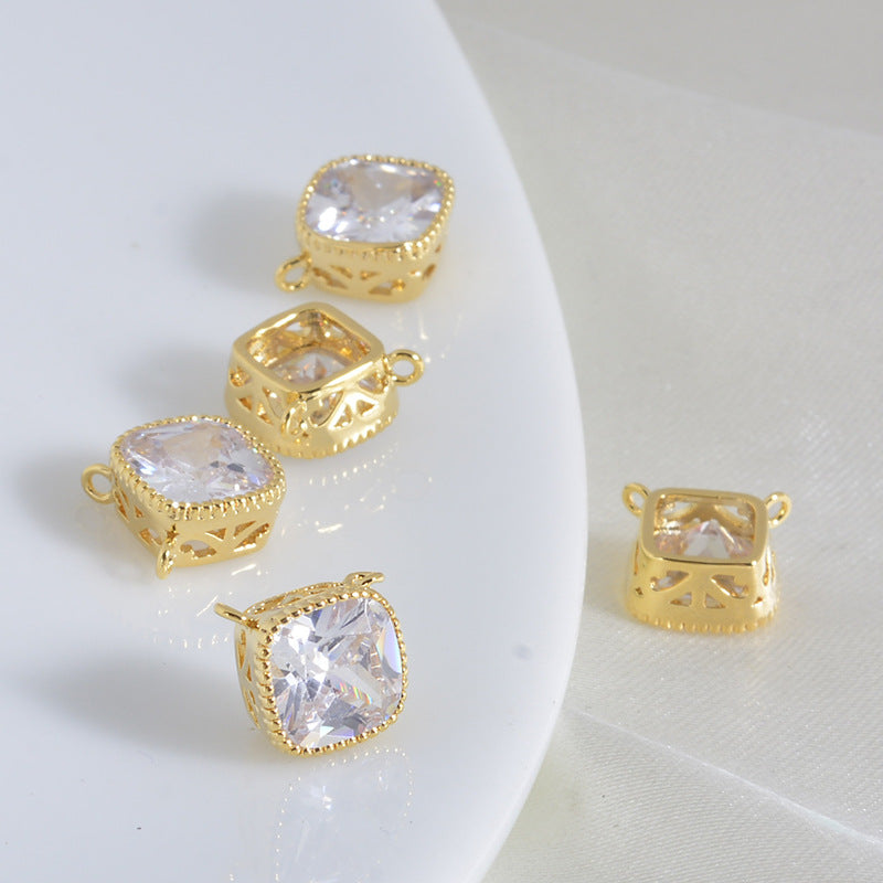 20 connecteurs de charme carrés à double boucle ornés de strass 14K GF