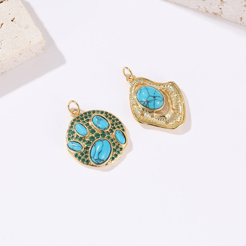 2 pendentifs de charme ovales de forme irrégulière, résine turquoise, strass embellis 14K GF
