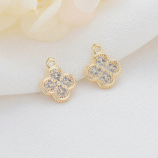 2 vierblättriges Kleeblatt-Charm-Anhänger mit Strassverzierung aus 14-karätigem GF