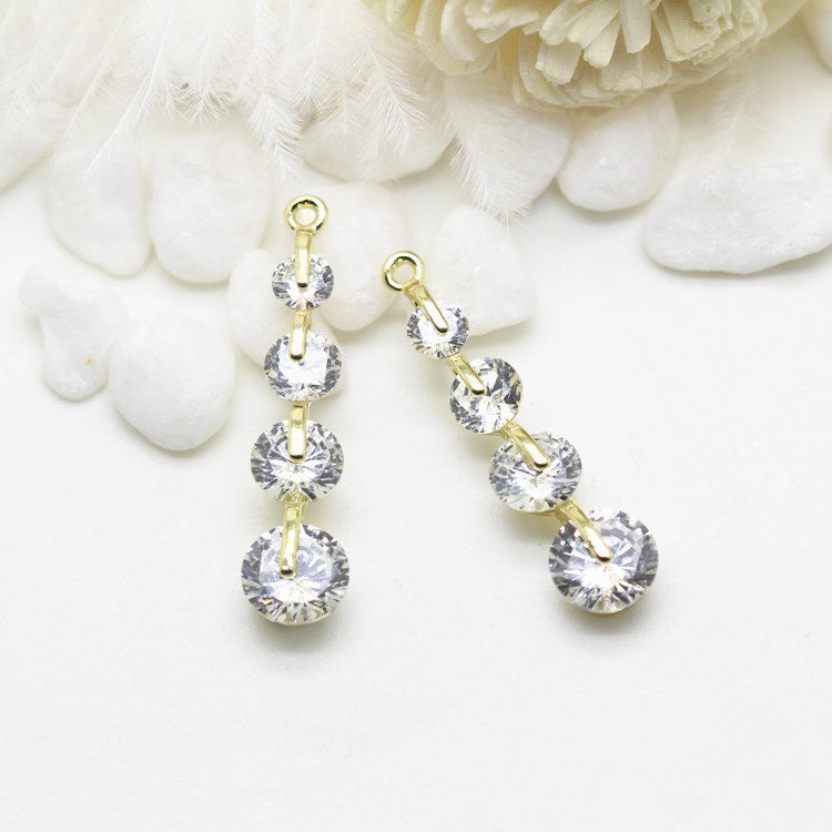 10 quatre pendentifs à breloque en forme de barre de bâton en pierre ronde ornés de strass 14K GF