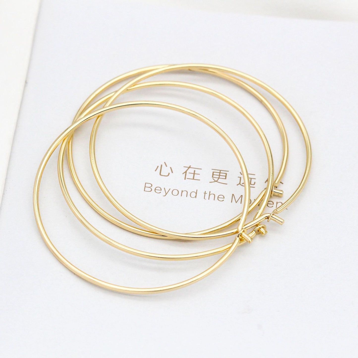 20 breloques circulaires ouvrantes rondes unies 14K GF