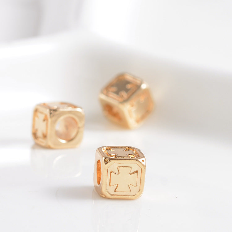 20 breloques en perles cubiques croisées 14K GF entretoise de perles