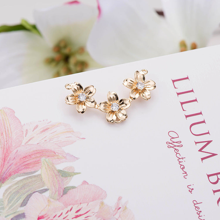 2 connecteurs de charme floral à double boucle ornés de strass 14K GF