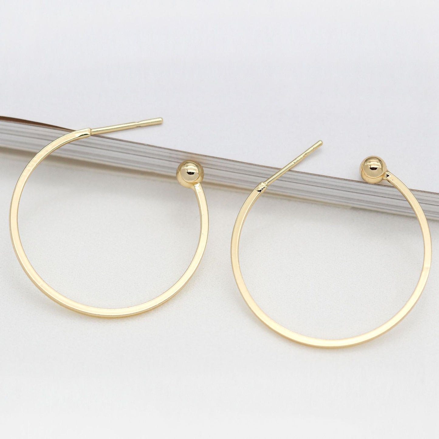 10 boucles d'oreilles à tige épaisses en demi-cercle brillant 14K GF Earing