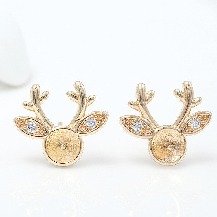 4 boucles d'oreilles à tige en forme de renne ornées de strass 14 carats GF, perles à moitié percées, vierges