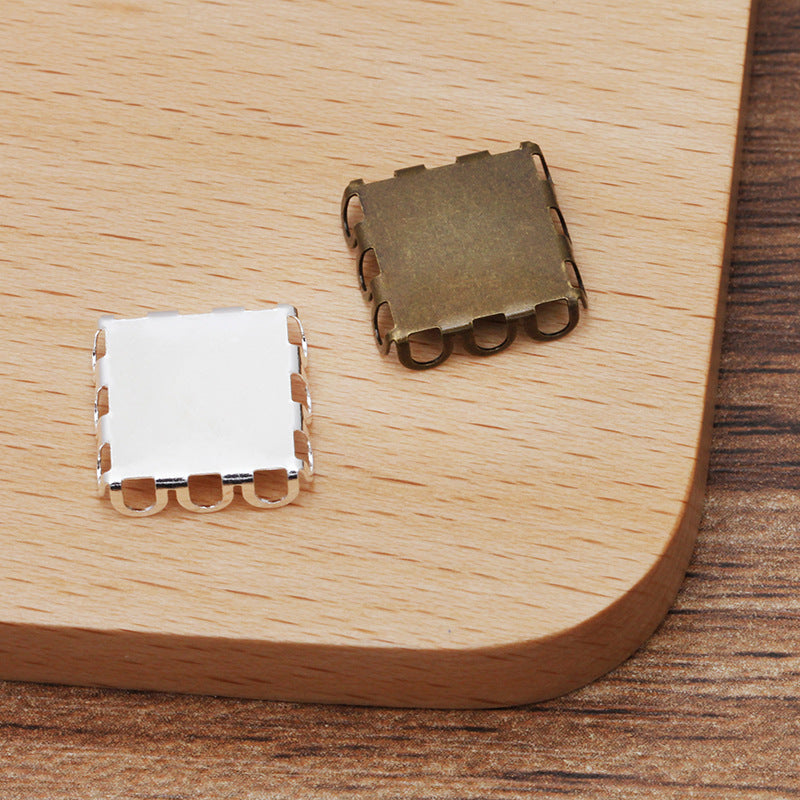 100 Muschelkanten-Anhänger mit quadratischer, flacher Rückseite, 18 kg, 12 x 12 mm, Cabochon-Strass-Zirkon-Edelstein, leere Basis