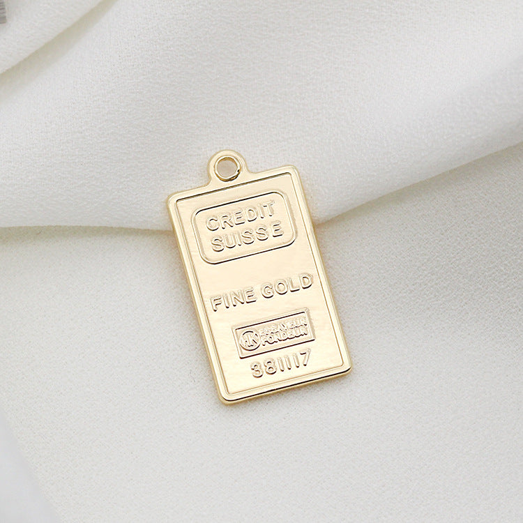 20 pendentif à breloque rectangulaire la reine 14K GF
