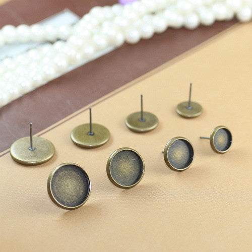 100 boucles d'oreilles à tige avec lunette à bord uni, 18KGP, 8mm, 10mm, 12mm, 14mm, 16mm, cabochon rond, Base vierge, réglage de pièces de pierres précieuses