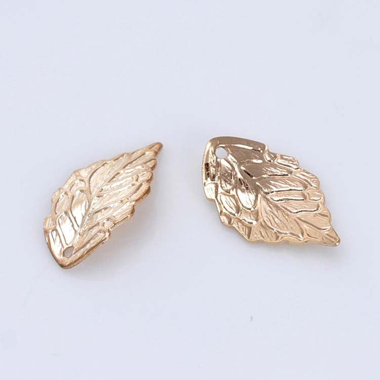 Pendentif à breloque feuille incurvée 50 14K GF