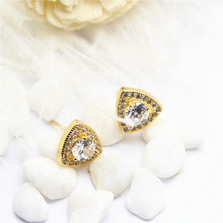 4 boucles d'oreilles à tige triangulaires arrondies, ornées de strass GF 14 carats