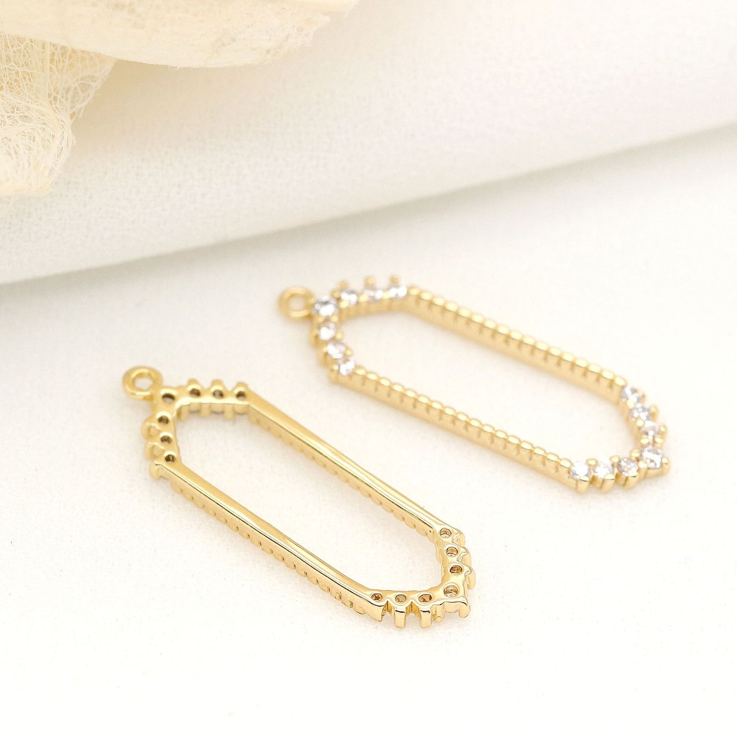 2 longs pendentifs à breloques en forme de cercle hexagonal, connecteur à double boucle, ornés de strass, 14K GF