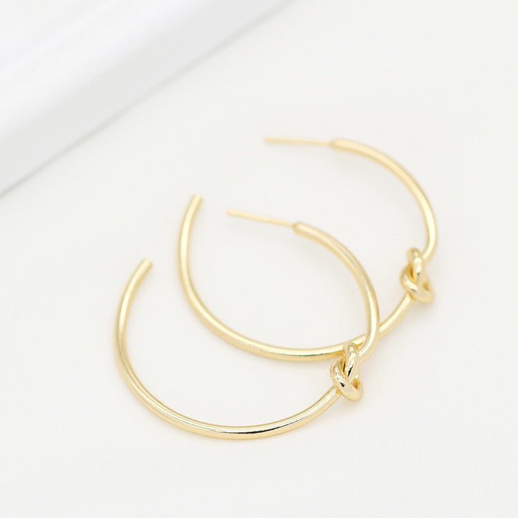 Boucles d'oreilles à tige en cercle à 4 demi-nœuds 14K GF