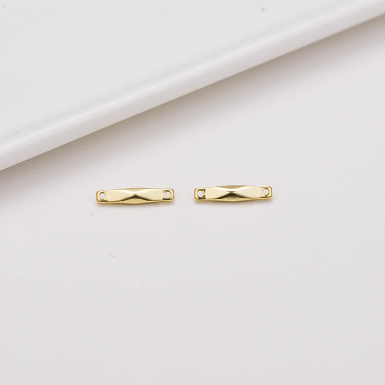10 connecteur de charme de lien de barre à facettes minuscules à double boucle 14K GF