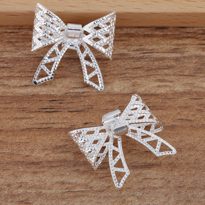 20 breloques plates en filigrane avec nœud papillon, boucle pour cordon de cheveux, plaqué argent
