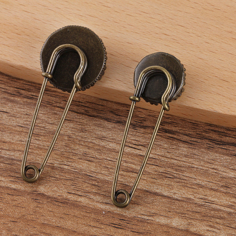 200 Crown Edge Safe Brooch Antique Bronze 15mm 20mm Round Cabochon Blank Base Gemstone Setting