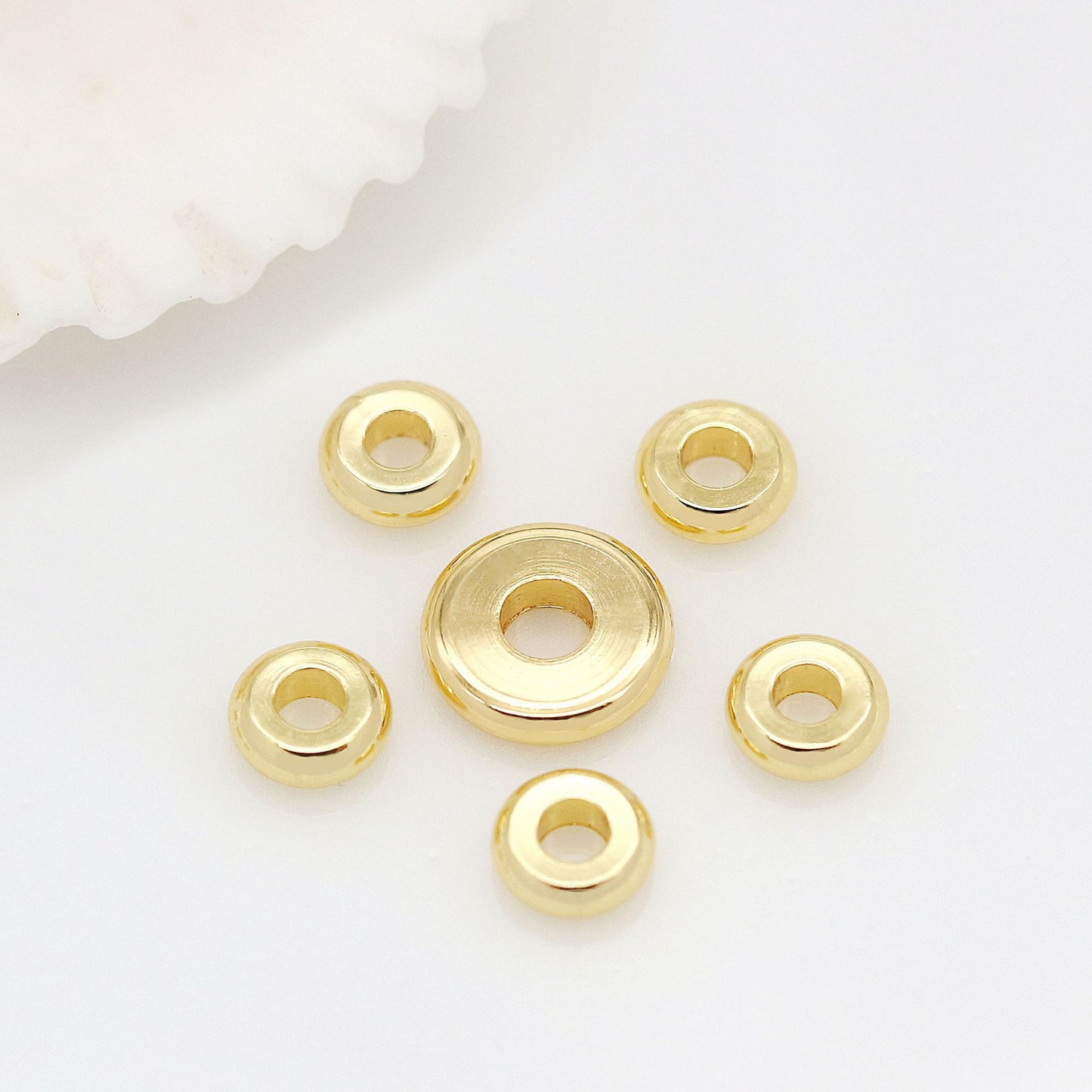 10 Charme de perle ronde plate 14K GF Entretoise de perles